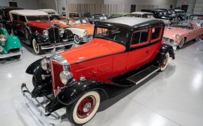 1933 Packard Eight 5-Passenger Coupe 