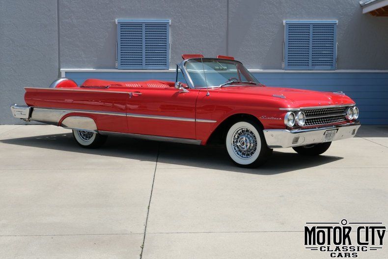 1961 Galaxie Sunliner Image