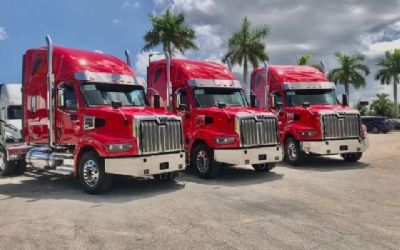 2023 Western Star 4900 Semi-Tractor