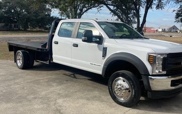 2019 Ford F550 XL Flatbed Truck