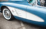 1961 Corvette Thumbnail 13