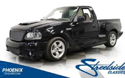 2001 Ford F-150 SVT Lightning 