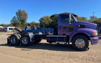 2001 Ford Sterling Day Cab Tractor