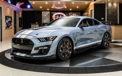 2022 Ford Mustang Shelby GT500 Carbon FI 2022 Ford Mustang Shelby GT500
