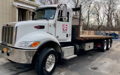 2018 Peterbilt 348 Flatbed Truck