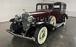 1932 355 B Standard Sedan Thumbnail 3