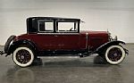 1928 Series 303 Thumbnail 32