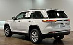 2022 Grand Cherokee Thumbnail 5