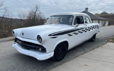1954 Ford Mainline 