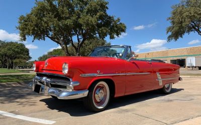 1953 Ford Crestline Sunliner 