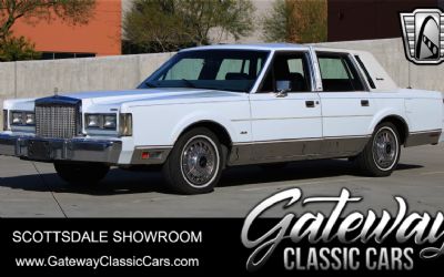 1985 Lincoln Town Car Signature Series