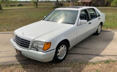 1993 Mercedes-Benz 400-Class 400 SEL 4DR Sedan