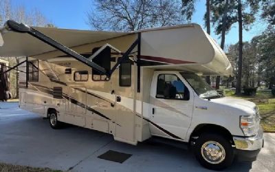 2022 Coachmen Leprechaun Premier 319MB