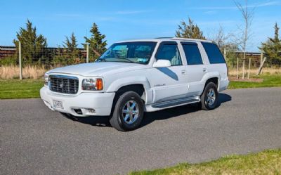 1999 Cadillac Escalade SUV