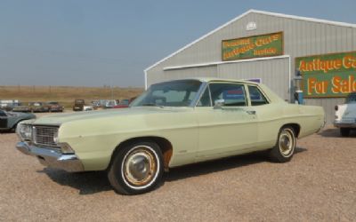 1968 Ford Custom 2 Door Sedan