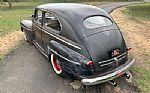 1946 Deluxe Thumbnail 3