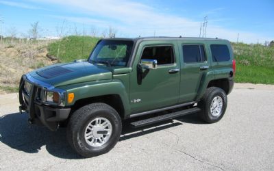 Photo of a 2006 Hummer H-3 SUV AWD All Options Luxury Package for sale