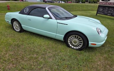 2004 Ford Thunderbird 
