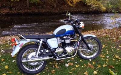 Photo of a 2010 Triumph T100 Bonneville 60 Special Edition for sale