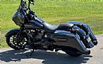 2019 Street Glide Thumbnail 2