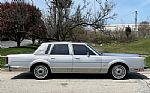 1984 Town Car Signature Series Thumbnail 3