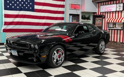 Photo of a 2013 Dodge Challenger R/T Hemi for sale
