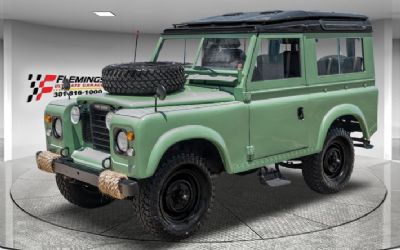 Photo of a 1973 Land Rover Series III Defender Safari EDI 1973 Land Rover 88 Series III for sale