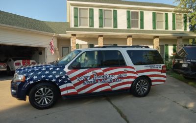 Photo of a 2016 Ford Expedition XLT 4 Dr. 4WD SUV for sale