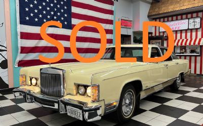 1979 Lincoln Town Car 