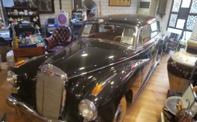 Photo of a 1961 Mercedes-Benz 300 for sale
