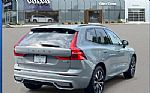 2025 XC60 Thumbnail 4