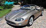 2004 XK8 Thumbnail 2