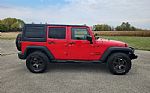 2016 Wrangler Thumbnail 4
