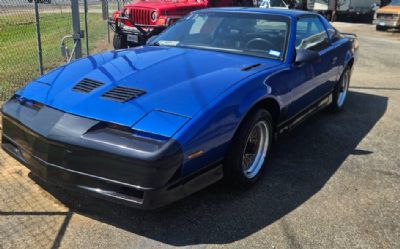 Photo of a 1985 Pontiac Firebird Trans Am 2DR Hatchback for sale