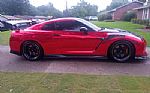 2017 GT-R Thumbnail 4