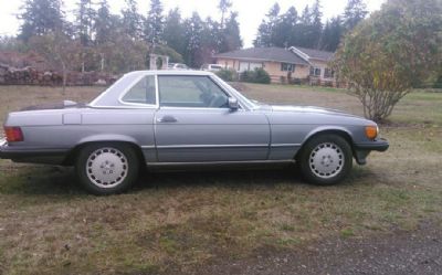 Photo of a 1987 Mercedes-Benz 560-SL for sale