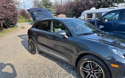 Photo of a 2021 Porsche Macan S for sale