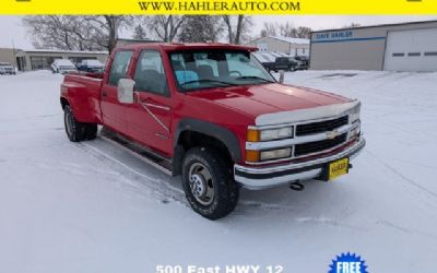 Photo of a 1999 Chevrolet C/K 3500 Crew Cab Base for sale