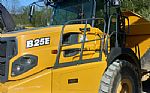 2019 B25E Thumbnail 3