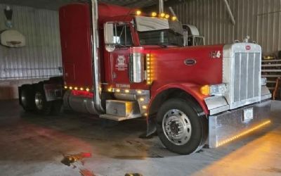 Photo of a 1999 Peterbilt 379 Sleeper Semi Truck for sale