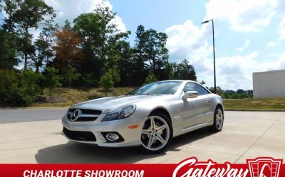 Photo of a 2009 Mercedes-Benz SL-Class SL 550 Silver Arrow for sale