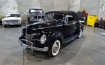 1940 Deluxe Convertible Thumbnail 2