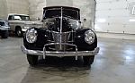 1940 Deluxe Convertible Thumbnail 13