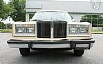 1981 LeBaron Town and Country Thumbnail 45