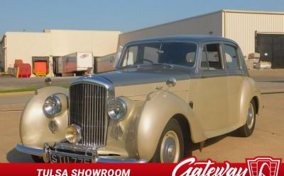 Photo of a 1954 Bentley R-TYPE for sale