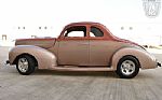 1940 Deluxe Thumbnail 5