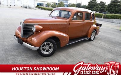 Photo of a 1938 Pontiac Series 28 Deluxe Touring Sedan 1938 Pontiac Series 28 Deluxe Touring Sedan Restomod for sale