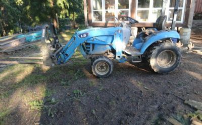 Photo of a 2019 LS XJ2025 Tractor With Backhoe for sale