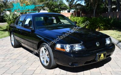 Photo of a 2003 Mercury Marauder for sale
