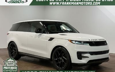 Photo of a 2025 Land Rover Range Rover Sport SE for sale